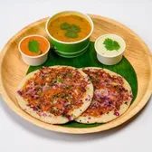 Onion Chilli Uthappam (V)